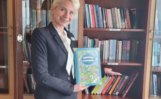 24 книги за 24 май – Celestyal получи подарък от българия за библиотеките на корабите си