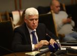 НС вика министъра на отбраната заради твърденията, че ще пращаме войници в Украйна