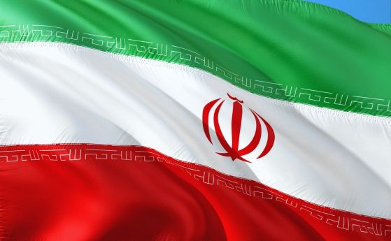 ирански флаг