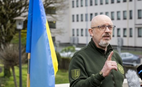 Министърът на отбраната на Украйна благодари на България
