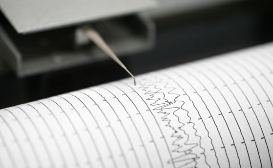 Сеизмограф, земетресение