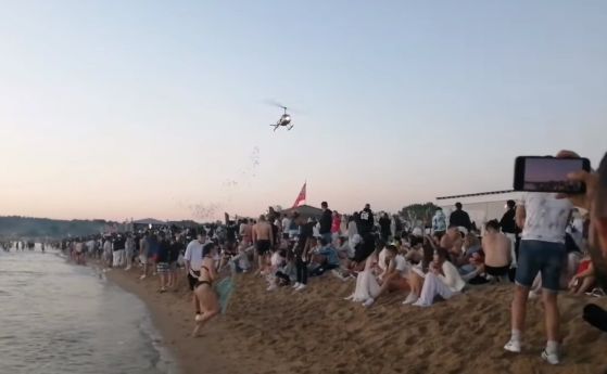 Взети са били мерки за безопасността на хората, участвали в каскадата с хеликоптера над "Градина", обявиха организаторите