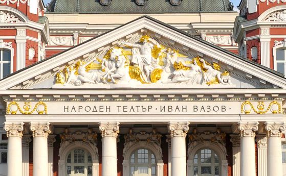 Ръководството на Народния театър обвини Камен Донев в манипулация