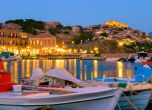 Полицията в Гърция разби мрежа за трафик на мигранти на остров Лесбос