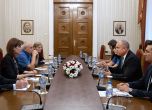 Указ на президента Радев: България избира кметове и общински съветници на 29 окктомври