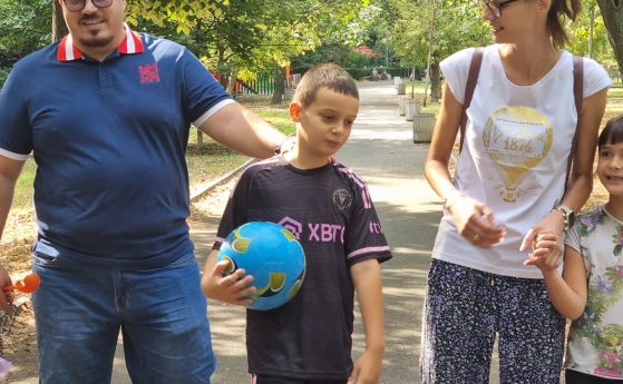 Оживелият след удар от мълния Гошко иска да стане футболист като Меси