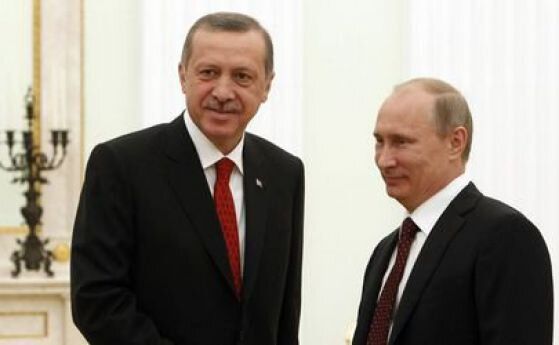 Ердоган (л) и Путин (д)