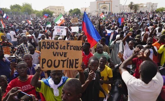 Военната хунта в Нигер затвори въздушното пространство над страната
