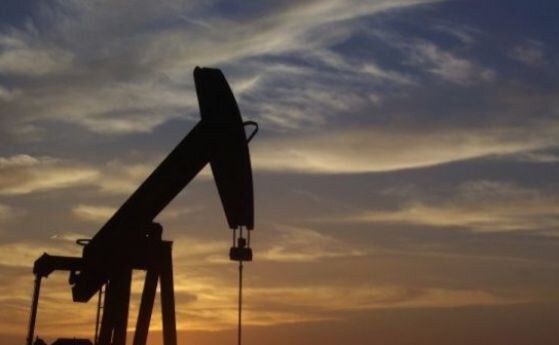 Цените на петрола падат заради опасения от спад на търсенето