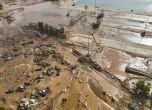 Единение след бедствието в Либия: двете правителства заедно търсят помощ