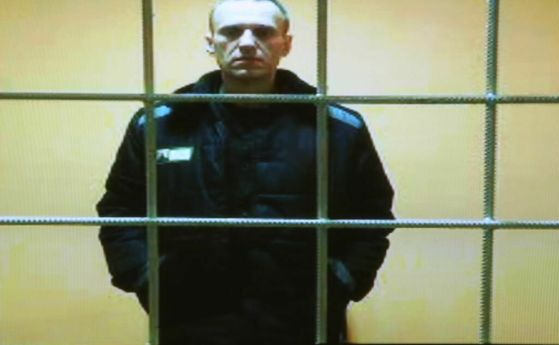 Местят Навални в килия с още по-тежки условия