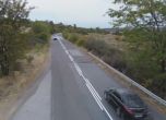 Абсурдна тройна пътна маркировка обърква шофьорите в Старозагорско