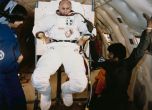 Почина американският астронавт Томас Матингли