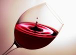 Установиха защо червеното вино причинява главоболие