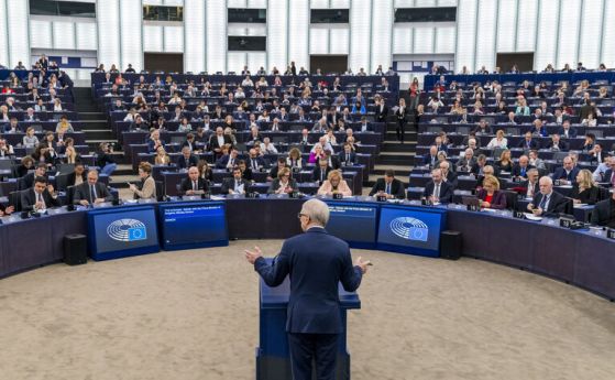 Българските евродепутати с нападки към Денков в Страсбург