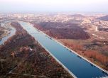 Спасиха майка и дете, паднали в ледените води в Гребния канал в Пловдив