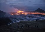 Вулкан изригна на полуостров Рейкянес в Исландия