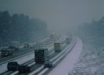 1000 превозни средства са блокирани след обилен снеговалеж в Швеция