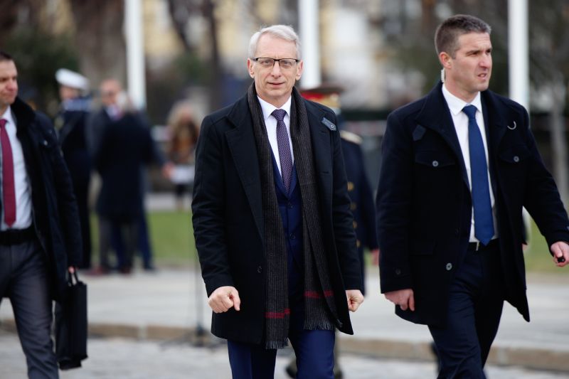 Николай Денков