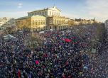 ''Фашизмът не е алтернатива'': Десетки хиляди германци протестираха срещу крайната десница