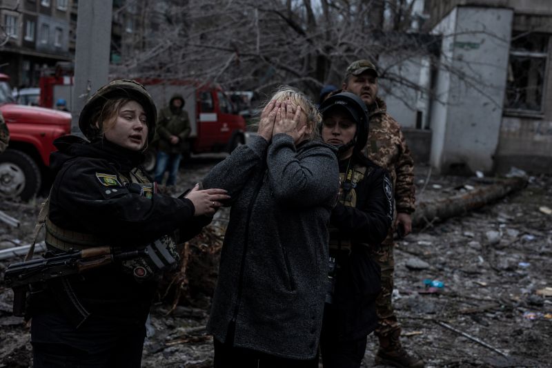 Войната в Украйна