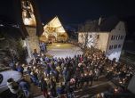 Петима от едно семейство загинаха в Алпите, търсят още един швейцарец