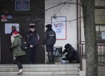 Хвърлиха коктейл 'Молотов' по избирателна секция в Санкт Петербург