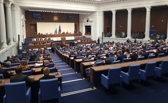 Депутатите организираха 'деветоюнски преврат' на Закона за опазване на околната среда