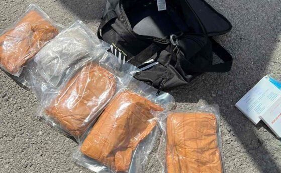 402 кг хероин в матраци заловиха на границата с Турция