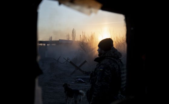 Украински войник в Донецк