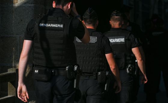 200 жандармеристи издирват избягал затворник във Франция