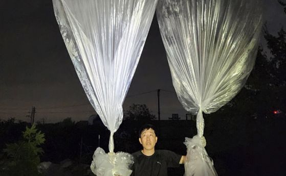 Пхенян изпраща балони с боклуци в Южна Корея