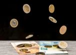 банкноти и монети евро