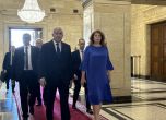 Румен Радев и Илияна Йотова на влизане в парламента