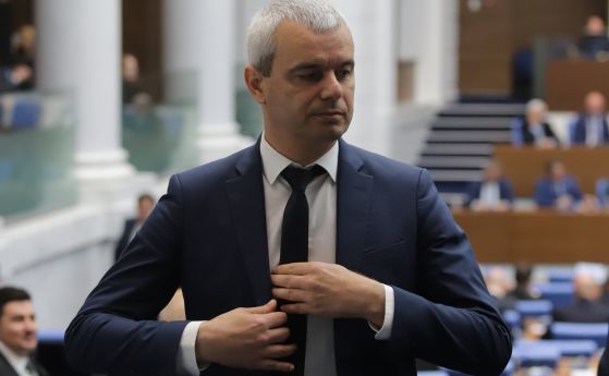Лидерът на Възраждане Костадин Костадинов поиска третия мандат за съставяне на кабинет