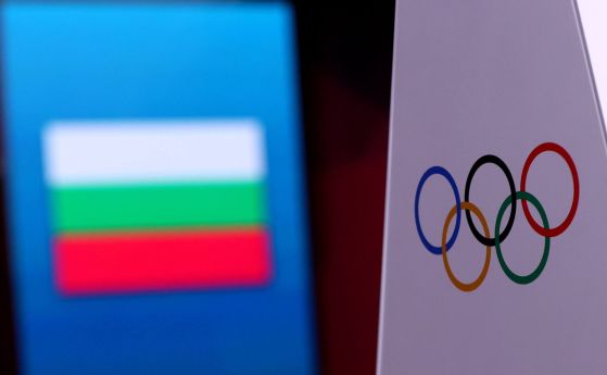 Олимпийското и българското знаме