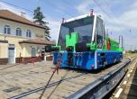 Първият от новите маневрени локомотиви на БДЖ