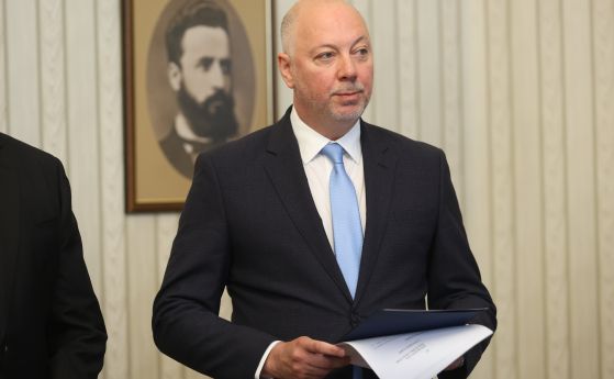 Кандидатът за министър-председател на ГЕРБ Росен Желязков, председател на предхоното 49-о Народно събрание