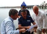 Христо Иванов стигна по вода до сарая на Доган