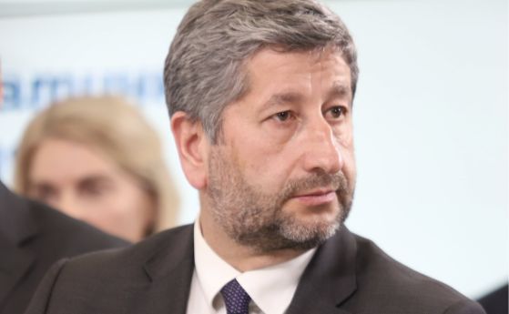Христо Иванов, бивш депутат, правосъден министър и лидер на Да, България и съпредседател на ДБ