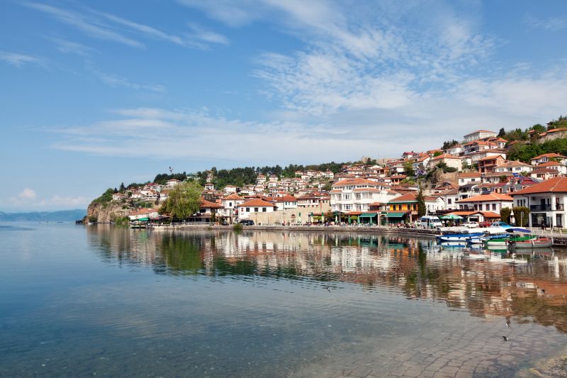 Охридското езеро е замърсено с отпадъчни води