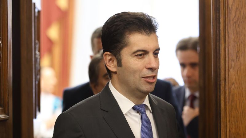 Кирил Петков