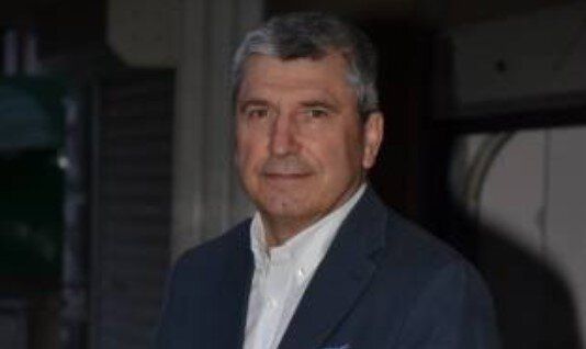 Илиан Василев