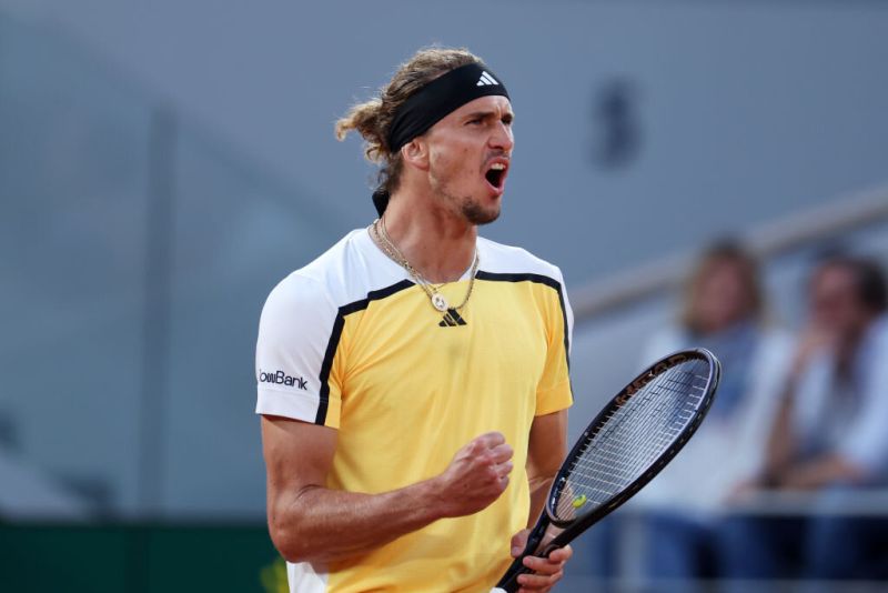 Александър Зверев