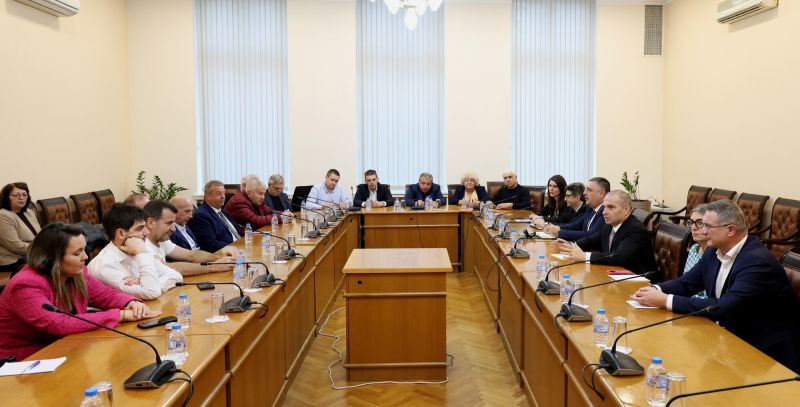 Срещата на министър Караджов с транспортния бранш.