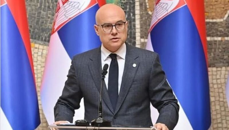 Милош Вучевич подаде оставка