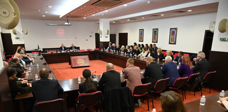 Среща в УНСС