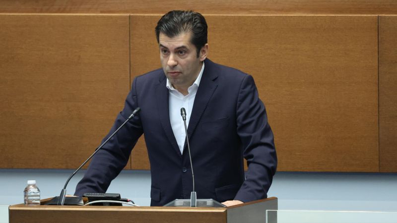 Кирил Петков