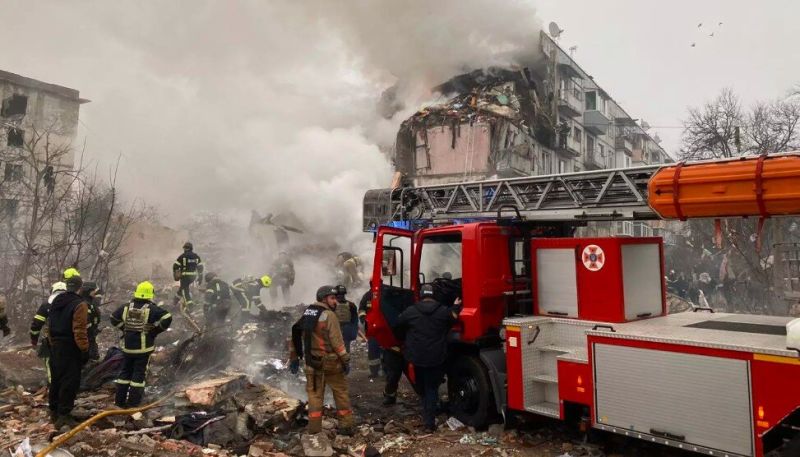 Руска ракета се е врязала в жилищна сграда в град Полтава