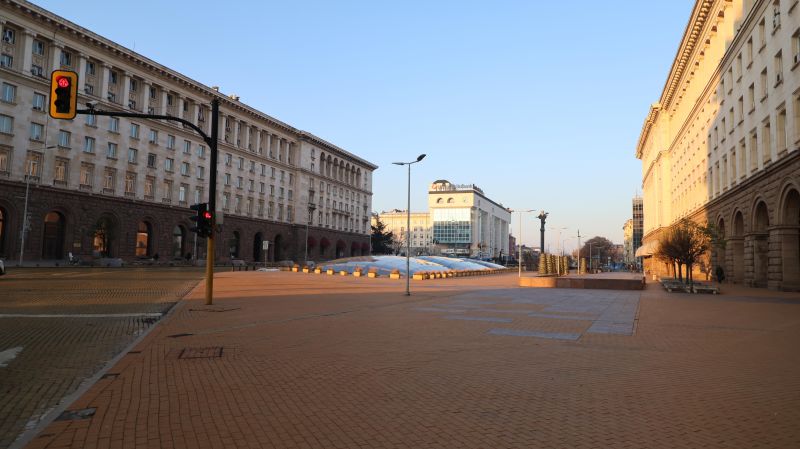 Гледка от столичното Ларго